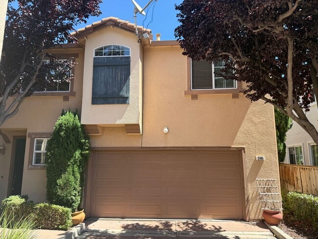Photo - 2145 Kingsbury Cir