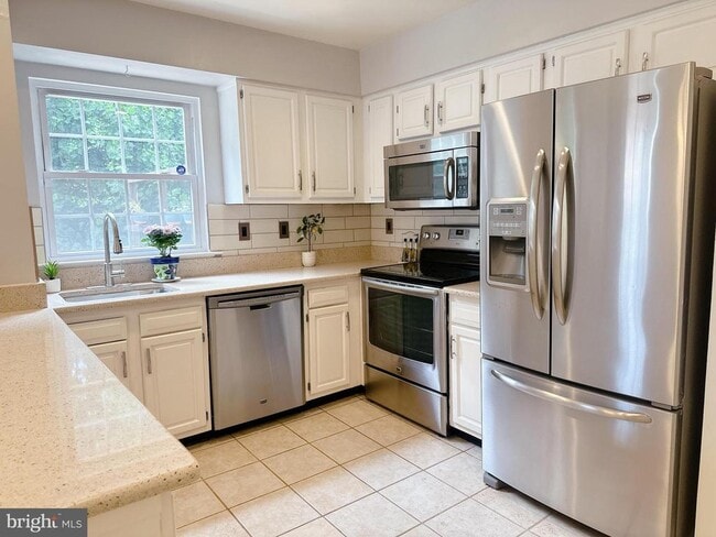 Photo - 15427 Beachwater Ct