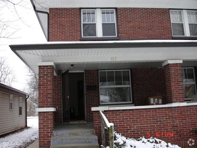 Building Photo - 417 W 41st St Rental