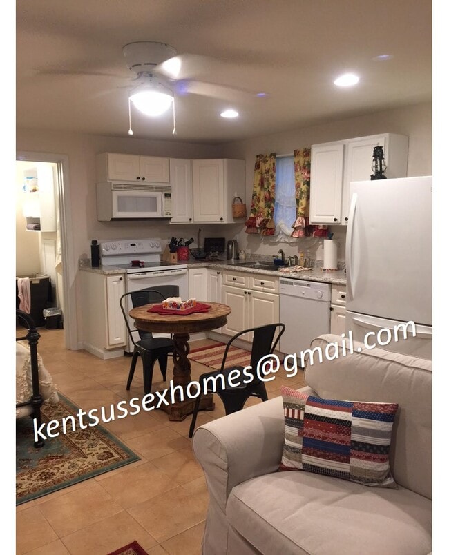 Photo - 206 Harrington Ave