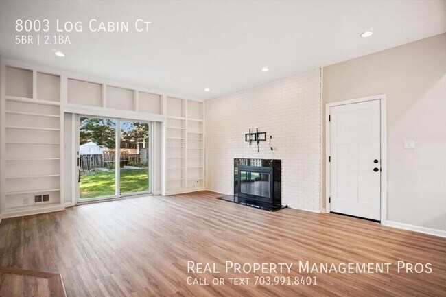 Photo - 8003 Log Cabin Ct