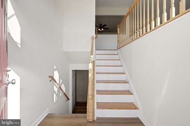 Photo - 1183 River Bend Ct