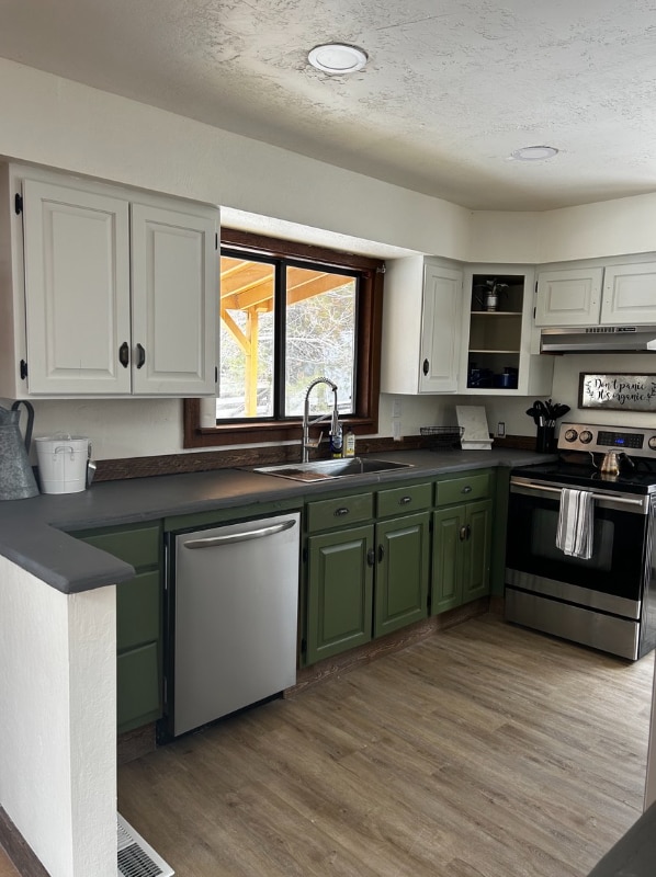 Photo - 136 E Sumac Dr