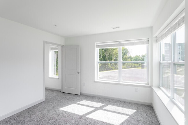 3 BR, 2 BA - 1,169 SF