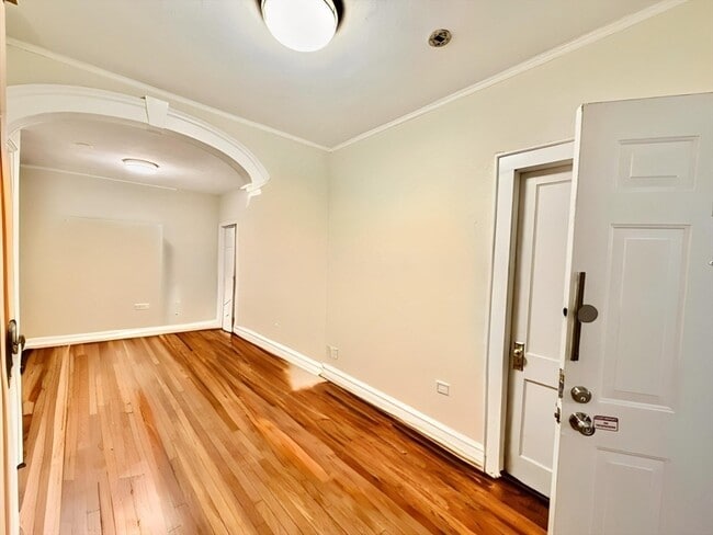 Photo - 1466 Commonwealth Ave Unit 2