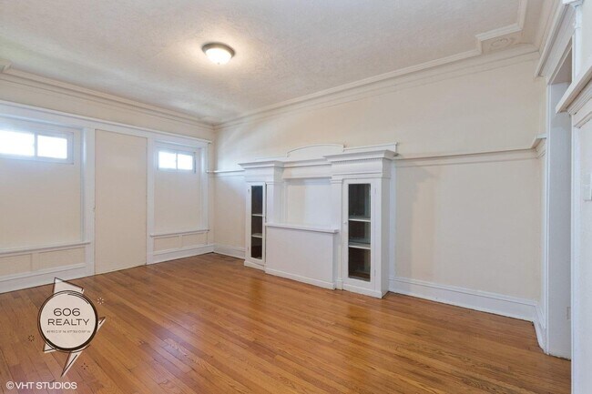 Photo - 5036 S Michigan Ave Unit 3S