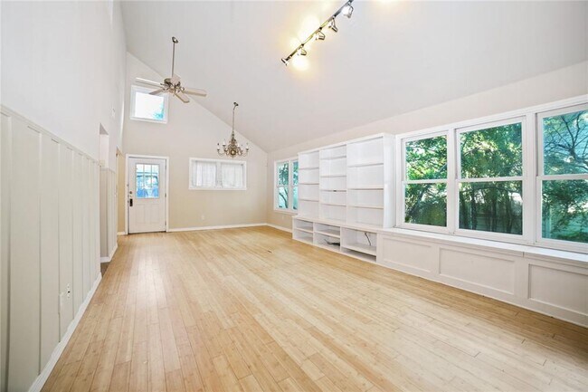 Photo - 2716 E 22nd St Unit A