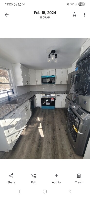 Photo - 305 North Dr