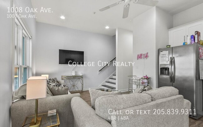 1008 Oak Ave