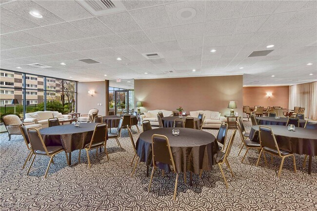 Photo - 12550 Lake Ave Unit 711