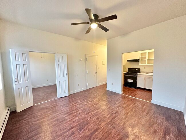 Photo - 189 Van Horne St Unit 2