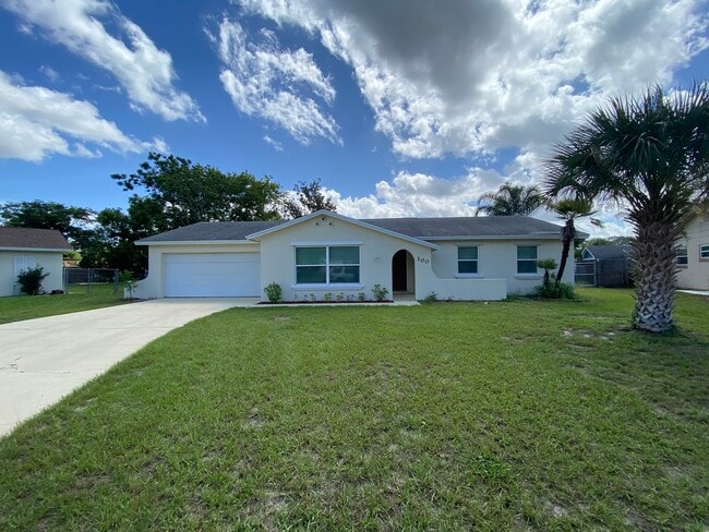 Building Photo - 100 Avalon Ct Rental