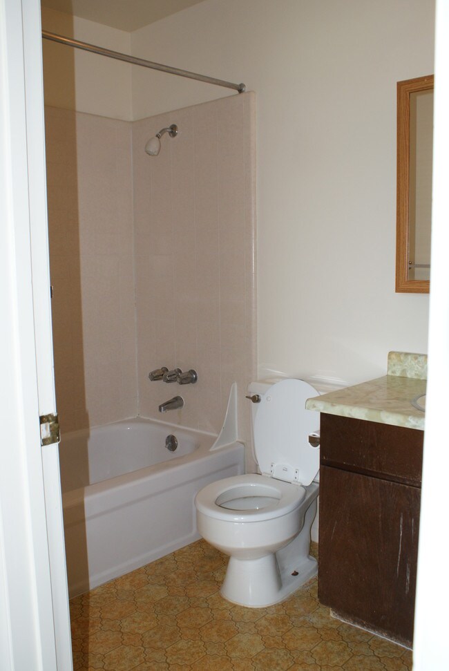 Apartments For Rent Near Utah Valley University In Orem Ut Photo 60 700 N Unit