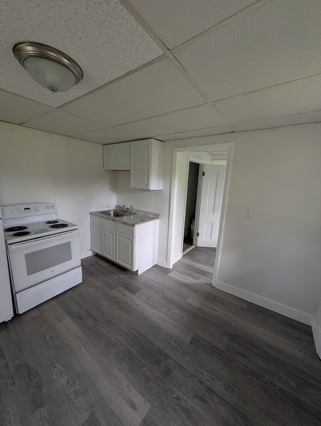 Photo - 286 Walnut St Unit 286 Lower
