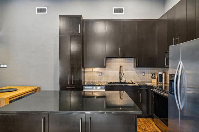 Photo - 5816 Birchbrook Dr Unit 218