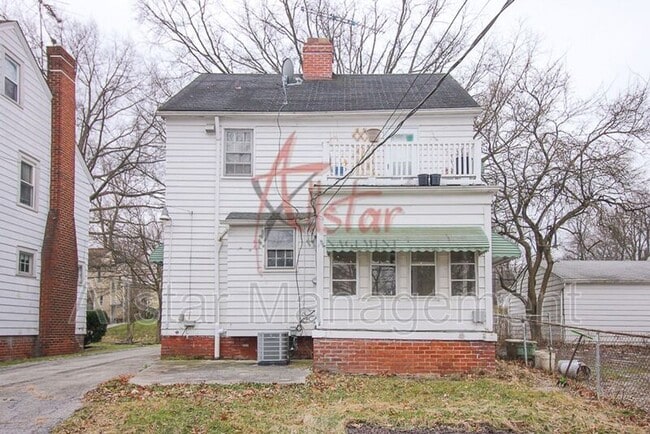 Photo - 3801 Woodridge Rd