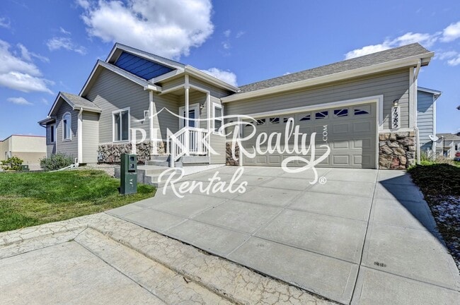 Photo - 7385 Beinecke Point