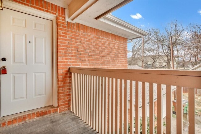 Photo - 1722 Rawhide Loop