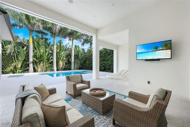 Photo - 3200 Crayton Rd