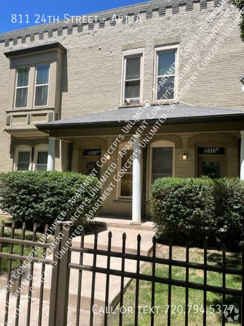 Building Photo - 811 24th St Unit Apt. A