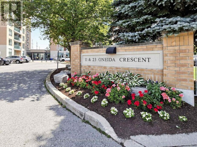 Photo - 11 Oneida Crescent Unité 211