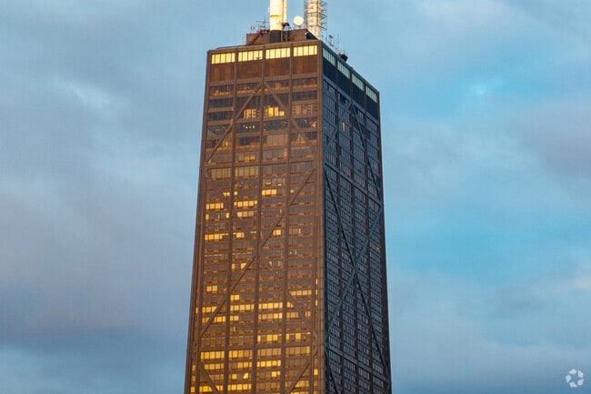 Alternate - 175 E Delaware Pl