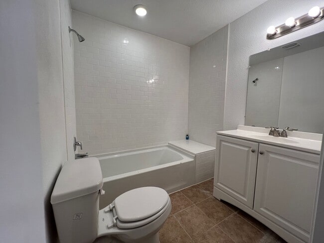 Photo - Newly remodeled 3bed/2bath in Eagle Lake, TX