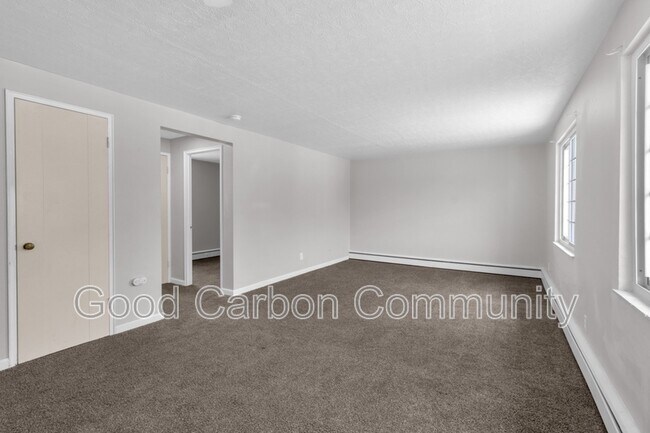 Photo - 303 Beattie Ave Unit 3
