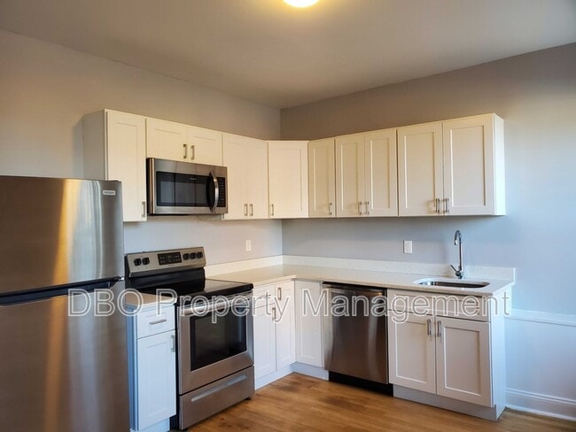 Photo - 262 Washington Ave