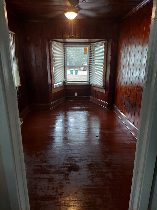 Photo - 412 Hickory Chapel Rd