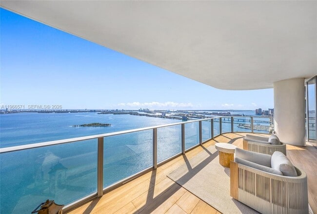 Photo - 700 NE 24th St Unit 4007