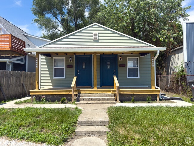 Building Photo - 1718 Southeastern Ave Rental
