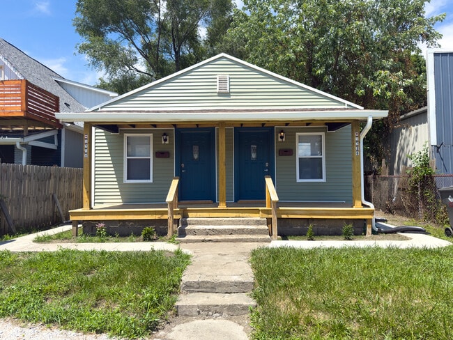 Building Photo - 1718 Southeastern Ave Rental