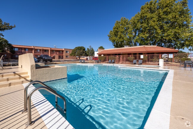 Pool - Garden Plaza Apartments