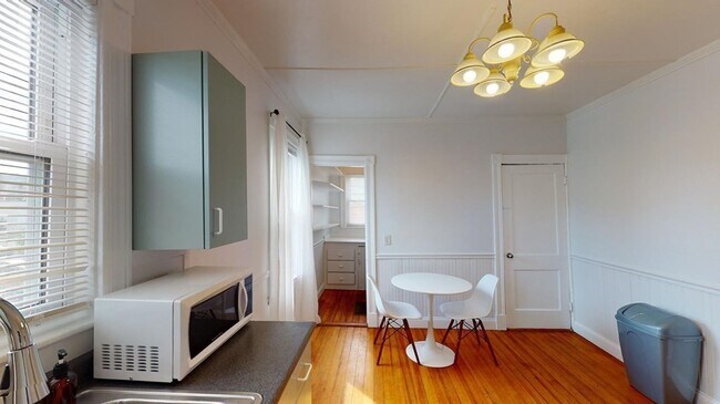 Photo - 123 Boston St Unit 2