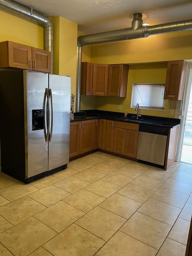 Photo - 3-bedroom, 1-bathroom house of Lawrenceville