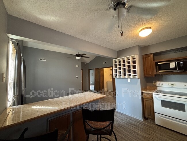 Photo - 3822 Westland Pl