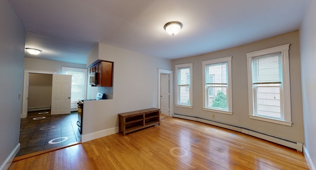 Photo - 9 Beacon St Unidad 1 Rental
