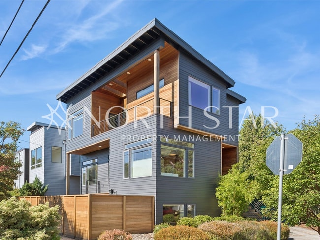Photo - Contemporary Stunner in North East Portland