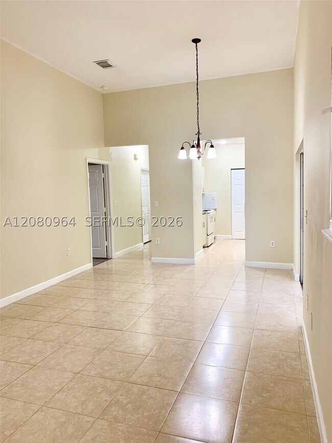 Photo - 2536 NE 41st Terrace