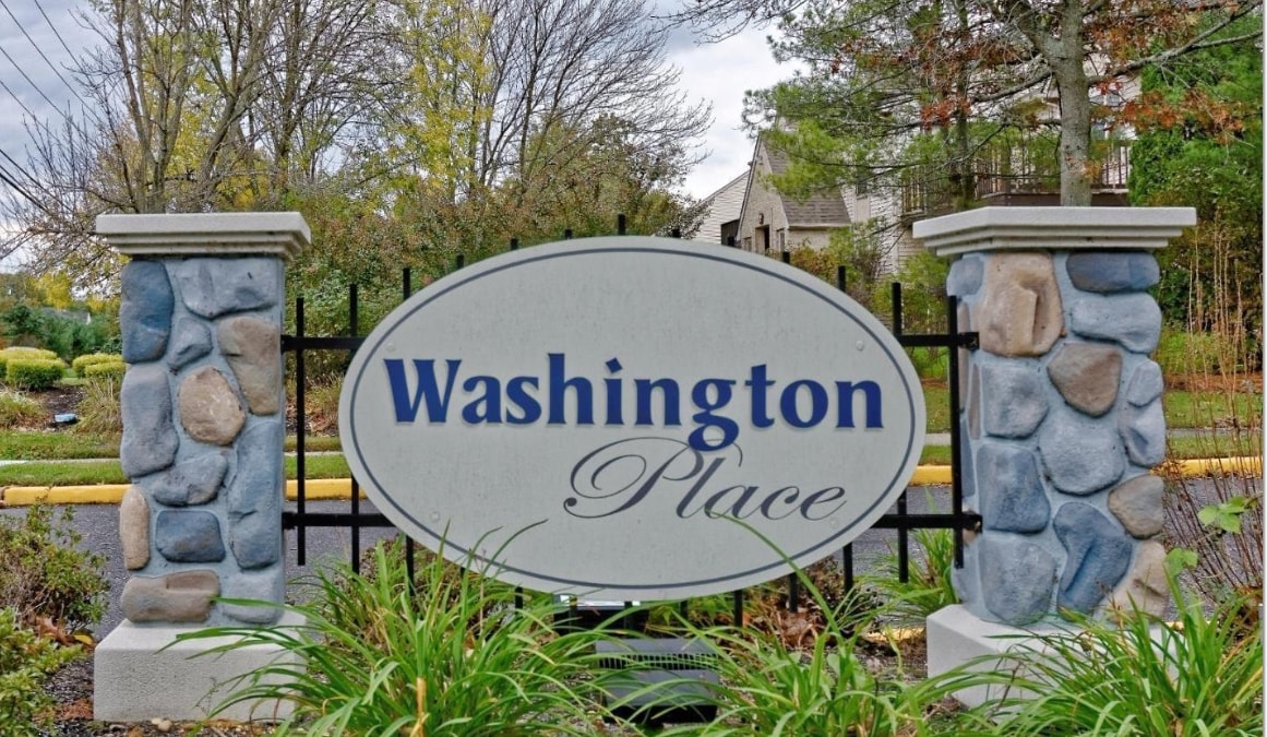 Photo - 2 Harrogate Ct Townhome