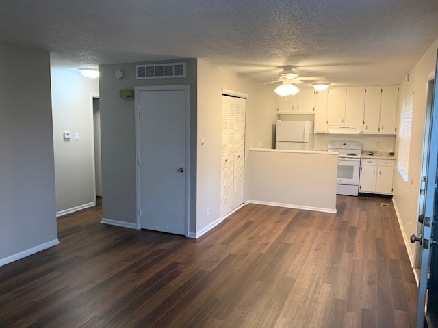 Photo - 3320 Lupine Dr