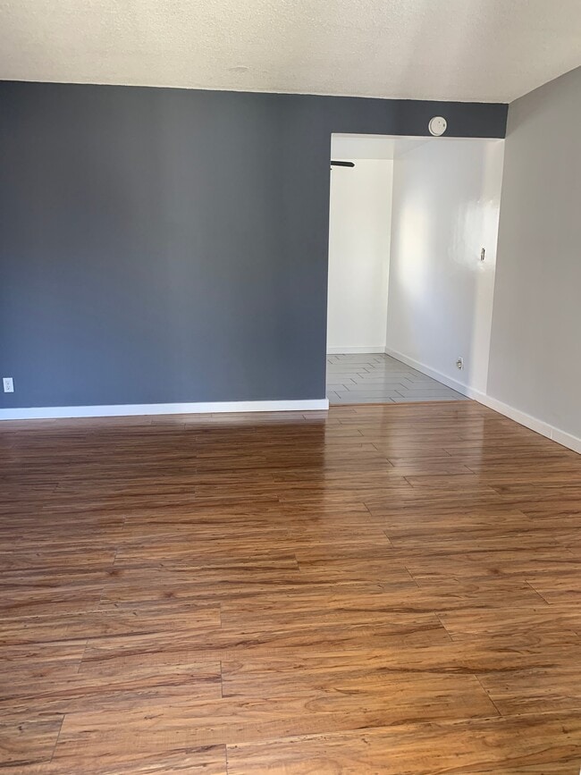 Building Photo - 20912 Amie Ave