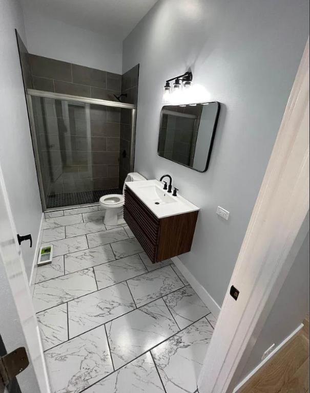 Photo - 932 N Richmond St Unidad 1F