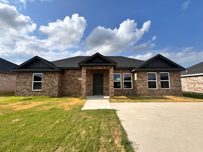 Photo - Brand-New 3 Bed, 2 Bath Home on Sweet Pea Lane, Madill, OK