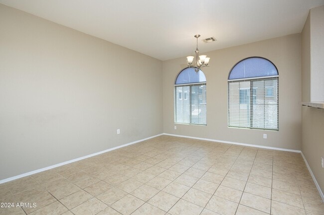 Photo - 240 W Juniper Ave