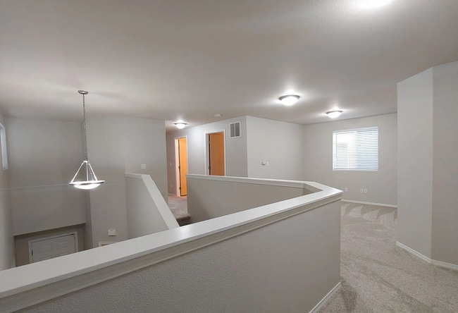 Photo - Beautiful 3 Bedroom Home