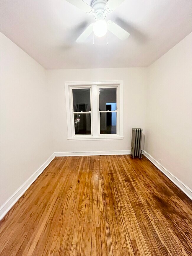 Photo - 4302 W Shakespeare Ave Unit 3