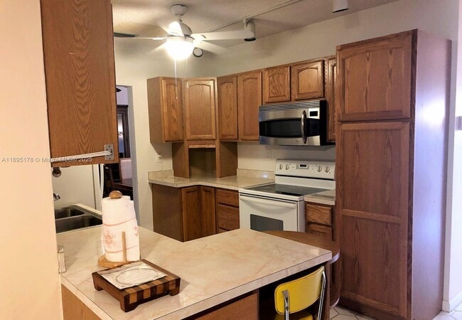 Photo - 5724 NW 87th Ave