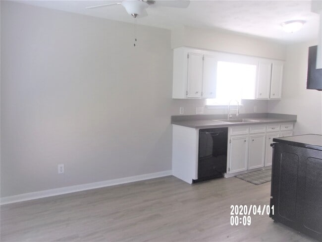 Photo - 2015 Cannonade Dr